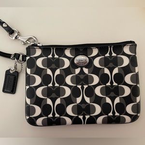 Brand New with tags Coach Clutch